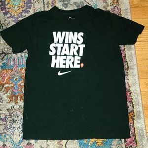 Nike tee
